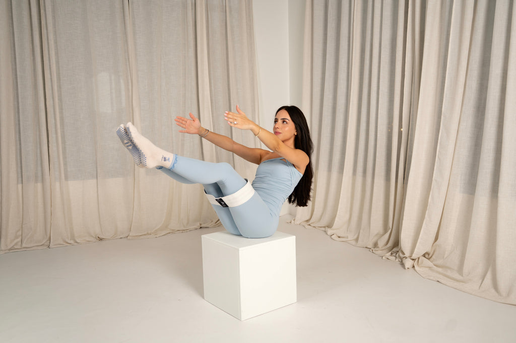 Aura Essential - The Contour Leggings