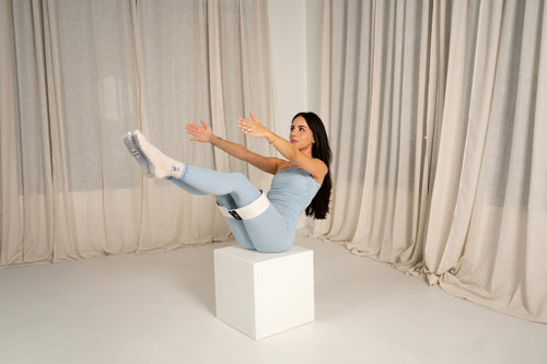 Aura Essential - The Contour Leggings